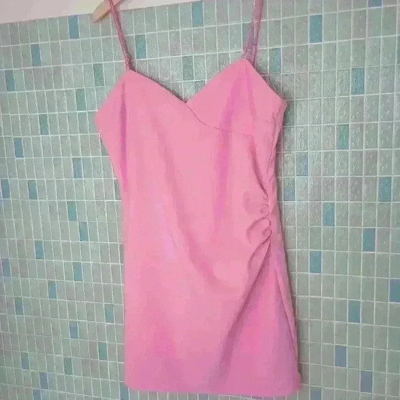 Zara Plus Size Short Strap Dress with Built in Shorts Barbie Pink - Picture 2 of 15